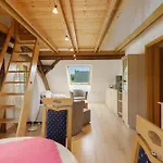Gutshof Lesch - 2